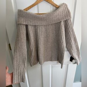Versona Off-Shoulder Ribbed Sweater - Taupe